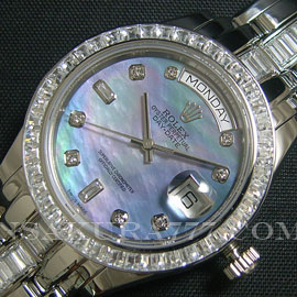 ROLEXロレックス デイデイト Pearl-Master Swiss ETA社 2834-2 ムーブメント搭載！