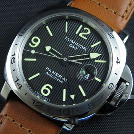 PANERAIパネライ ルミノール GMT PAM00029