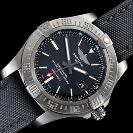 BREITLING｜アベンジャー II シーウルフ ブラックスチール（世界限定1000本）