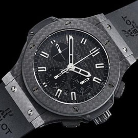 ウブロ HUBLOT ビッグバン カーボン 301.QX.1724.RX (ZF工場)