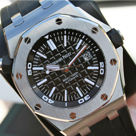 AUDEMARS PIGUET オーデマ・ピゲ ロイヤルオークオフショア ダイバー 15710ST.OO.A002CA.01(N