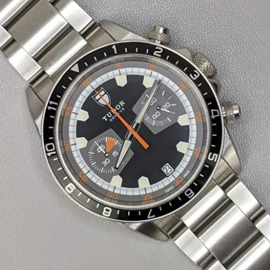 TUDOR チューダー ヘリテイジ クロノグラフ グレー 70330N