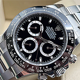 ROLEX DAYTONA 116500LN ，Asian 21600振動 ムーブメント搭載