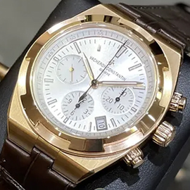 VACHERON CONSTANTIN オーヴァーシーズ・クロノグラフ 5500V/000R-B074